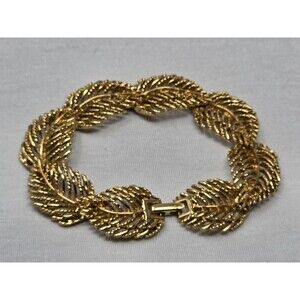 Napier Vintage Gold Tone Leaf Link Bracelet 7"